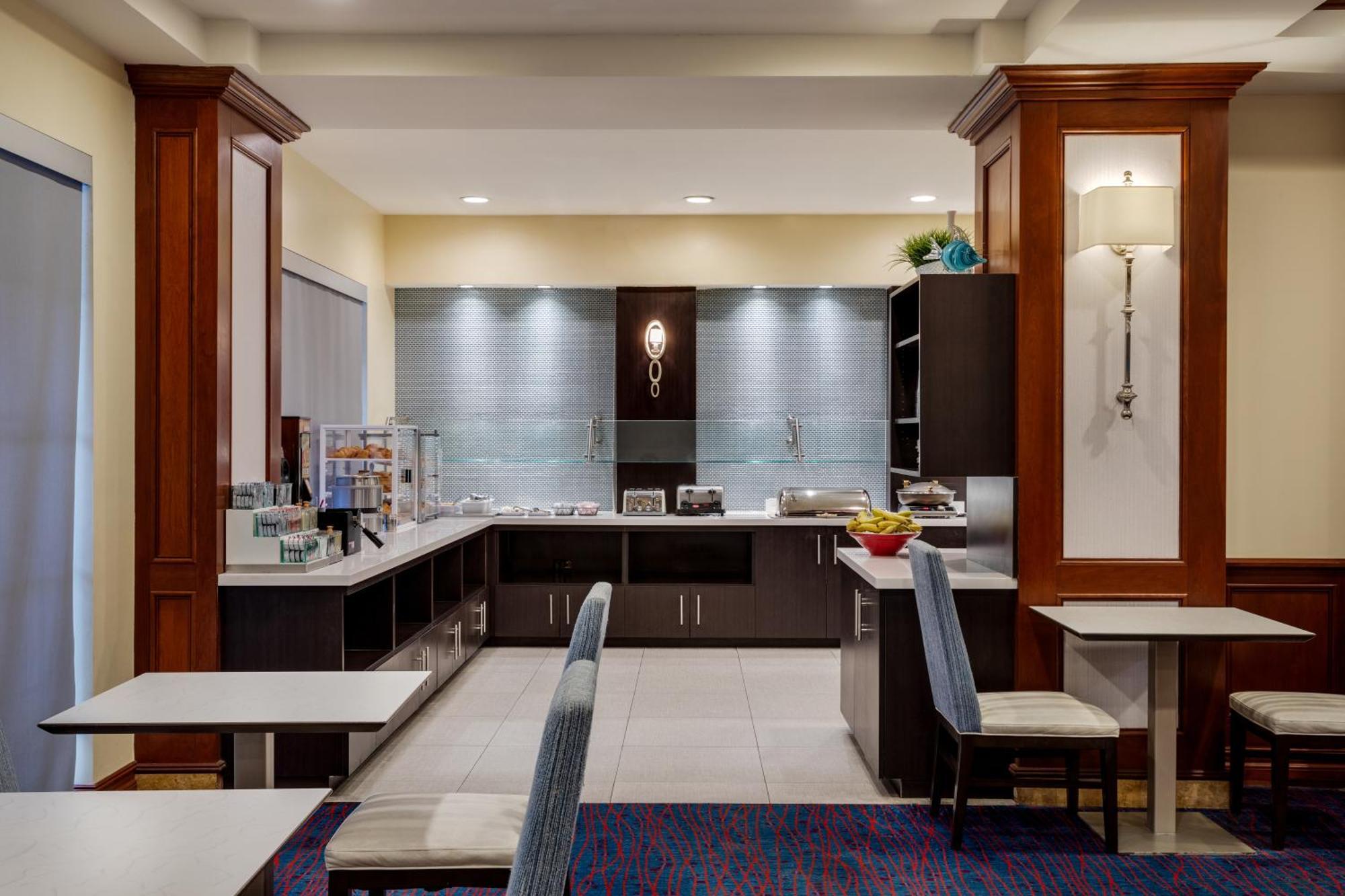 דלריי ביץ' The Atlantic Suites On The Ave מראה חיצוני תמונה