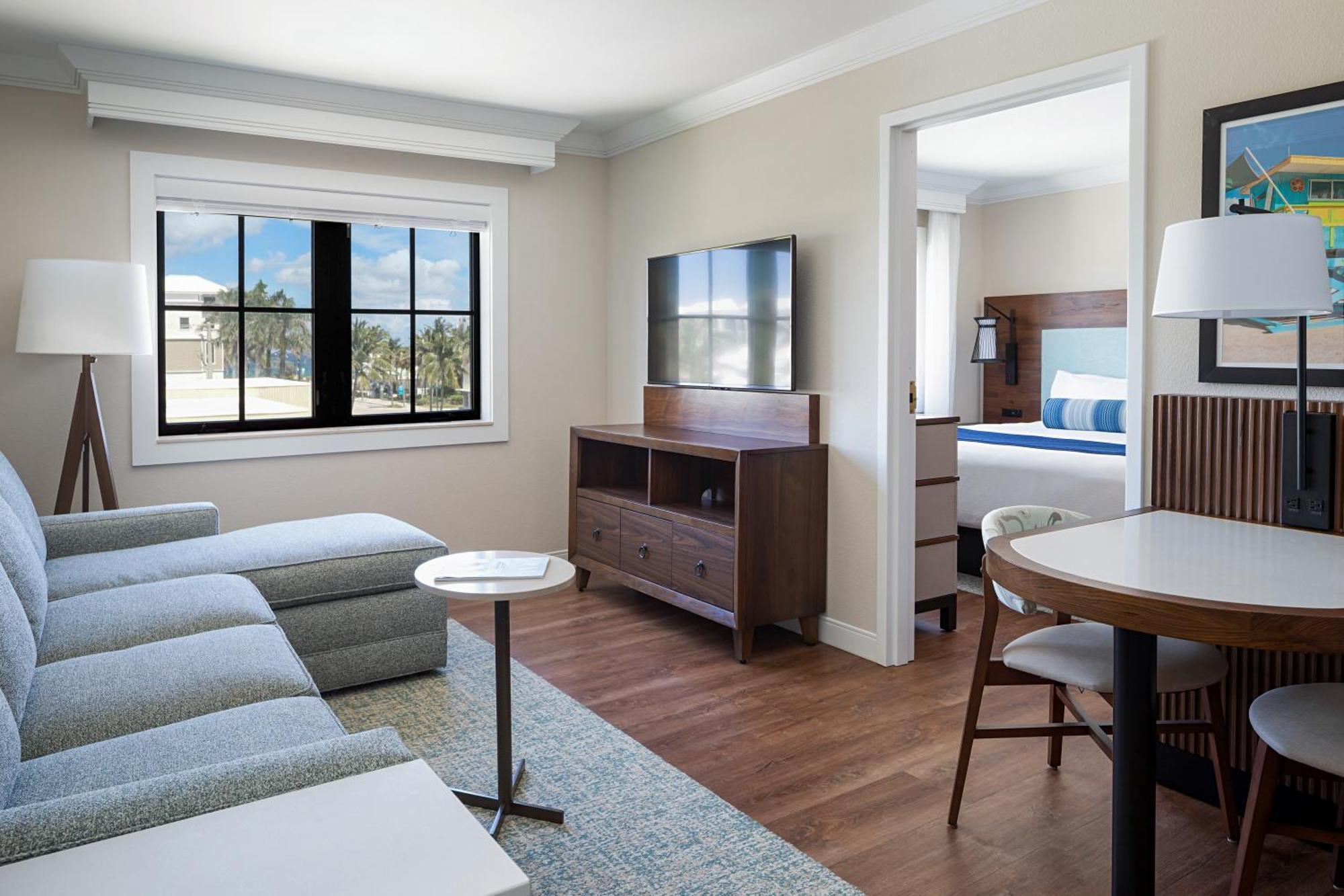 דלריי ביץ' The Atlantic Suites On The Ave מראה חיצוני תמונה