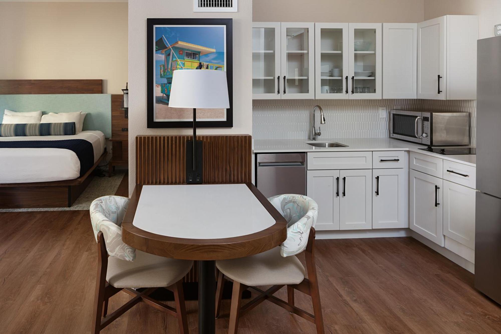 דלריי ביץ' The Atlantic Suites On The Ave מראה חיצוני תמונה